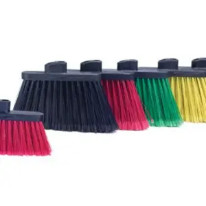 Escoba Angular 4 en Pvc Blanco 8304W Castor